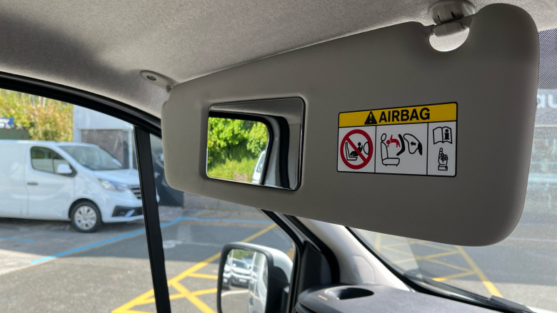 Renault Trafic Swb Diesel SL30 Blue dCi 130 Advance [Safety] Van